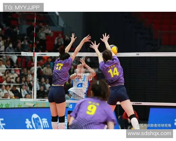 2019年天津女排与山东女排激战回顾精彩瞬间与赛场亮点分析